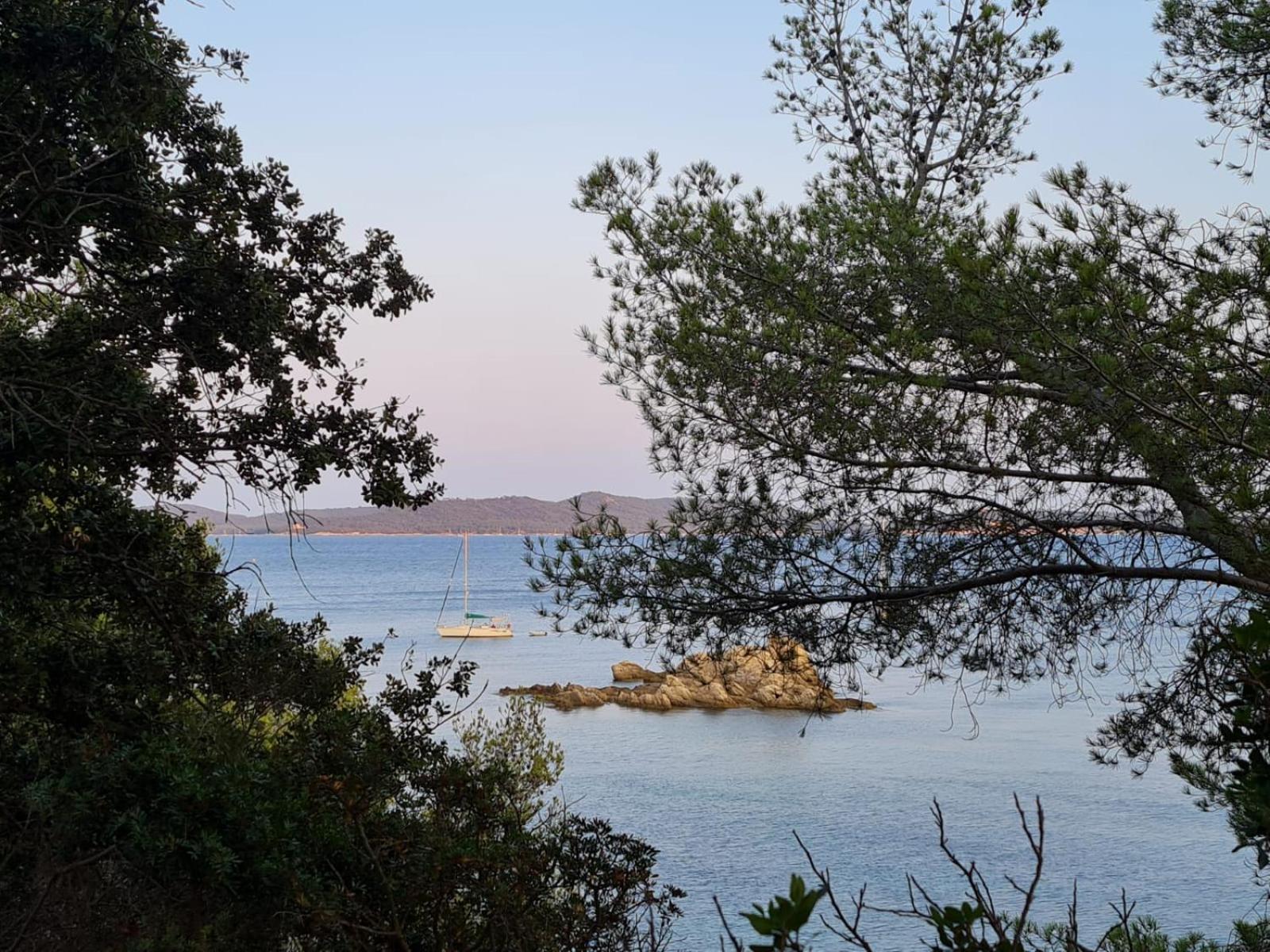 L'Instant Plage - Vue Mer - Bord De Plage - La Capte - Cote D'Azur 히에레 외부 사진